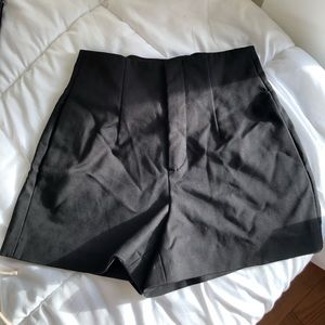 Zara black zip up chic shorts